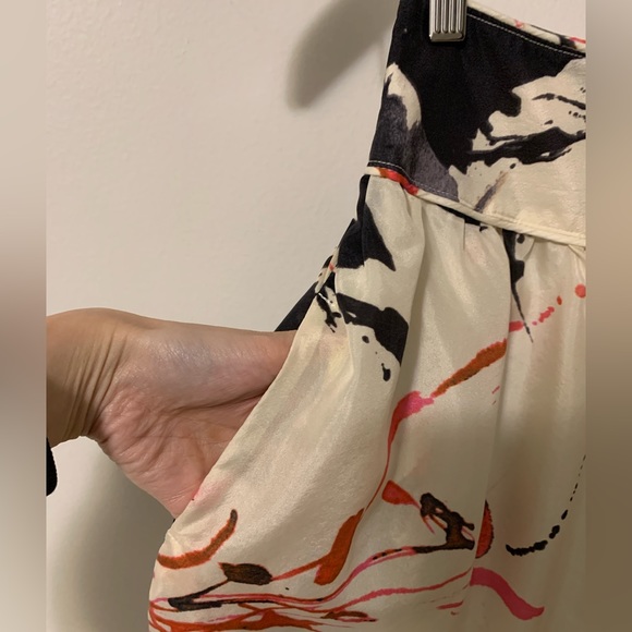 Rachel Mara - 100% Silk Short Skirt with Pockets - Picture 7 of 16